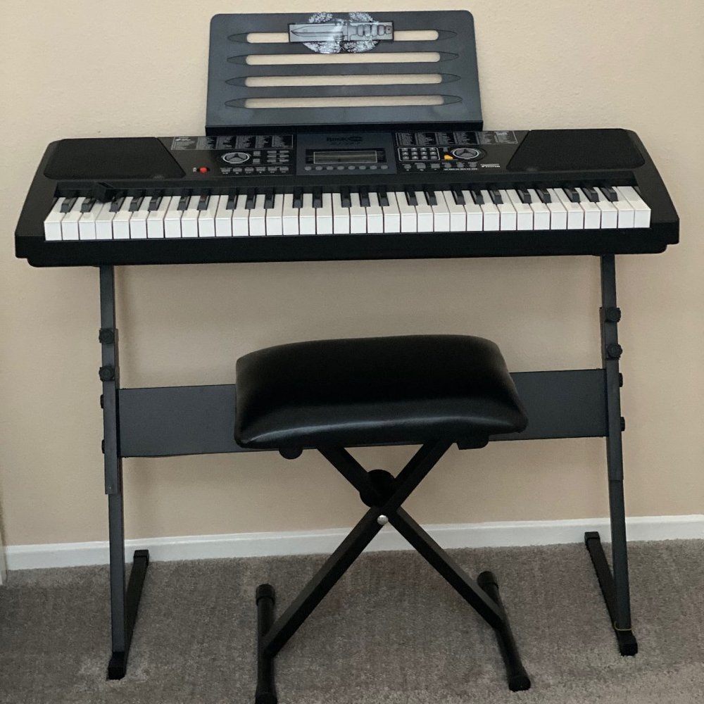 Electronic Piano